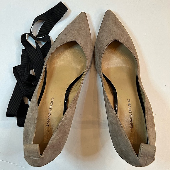 Women’s Banana Republic Nude High Heels US Size 9M - Picture 1 of 9